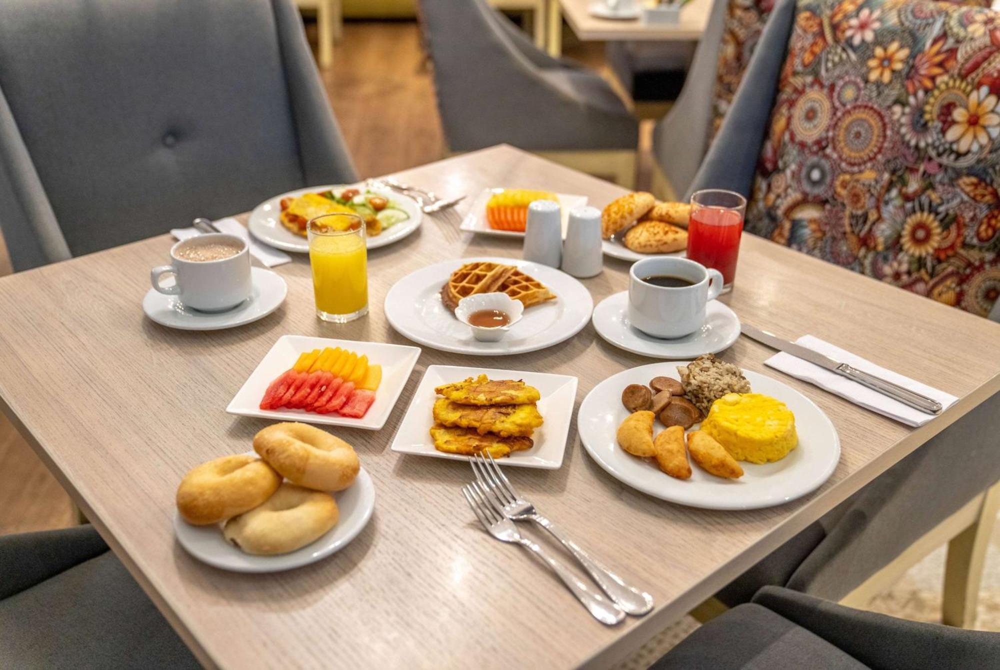 فندق Wyndham Garden Barranquilla بارانكويلا المظهر الخارجي الصورة
